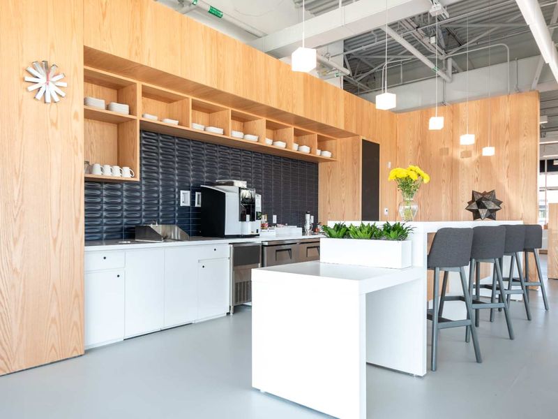 24/7 access to designer office space for 4 persons in Spaces Design Quarter - Photo 7