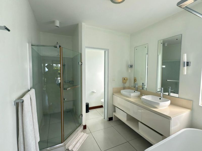 EXCLUSIVE BEACHFRONT PENTHOUSE - Photo 7