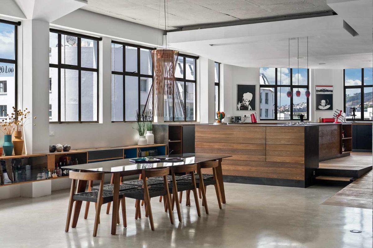 Live the ultimate Cape Town loft experience - Photo 3