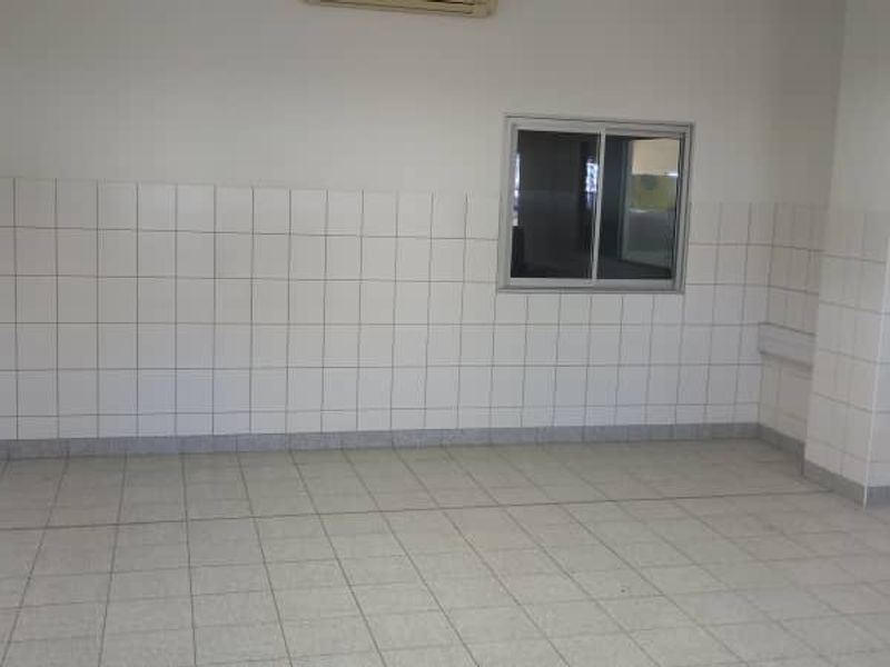 Warehouse with Offices & Butchery with Cooling Room - Photo 7