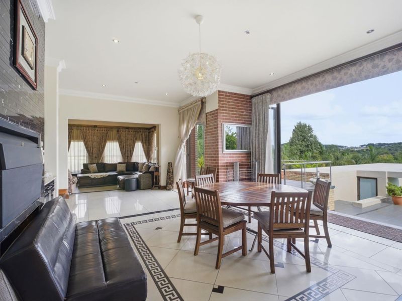 Elevated Living in Cornwall Hill - Photo 8