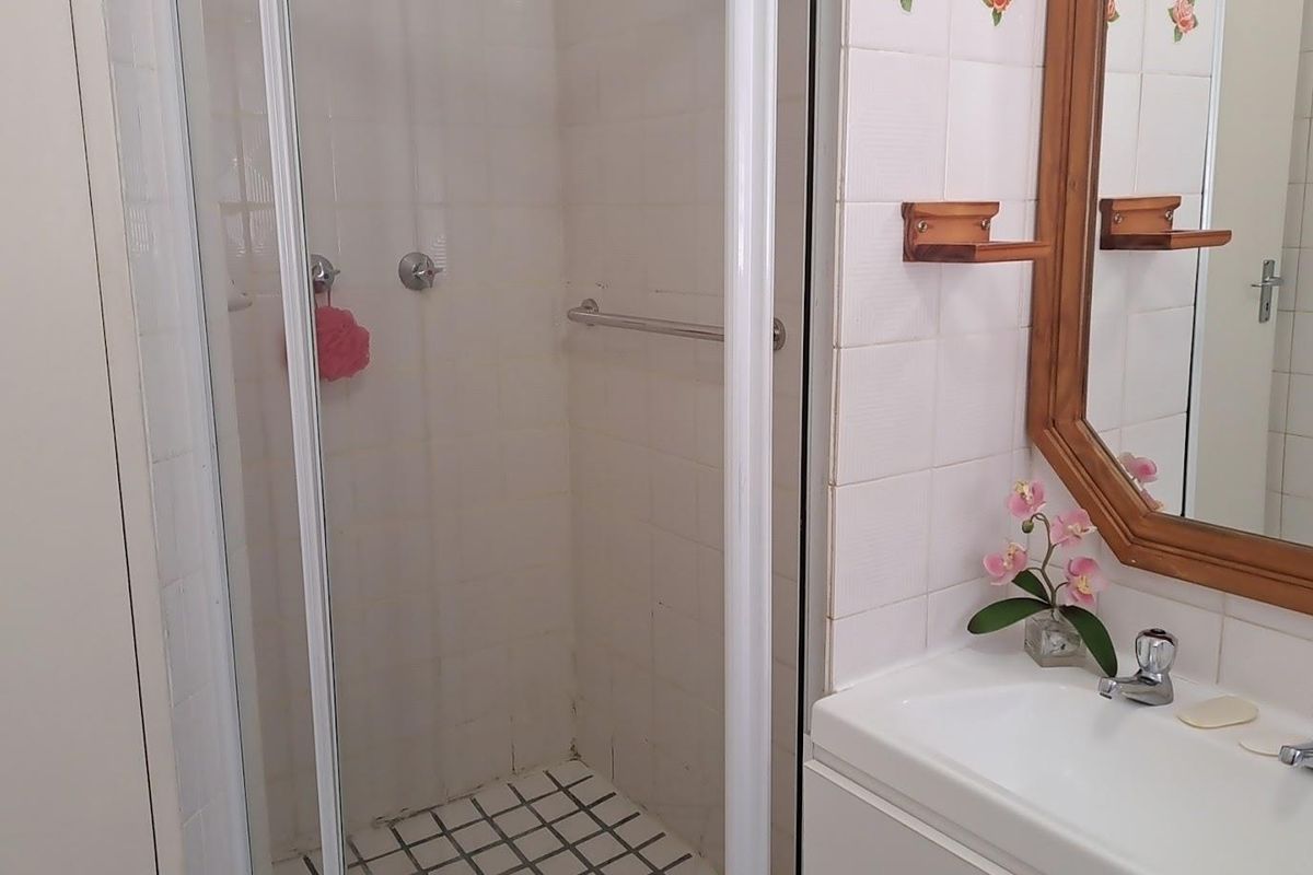 2 Bedroom Groundfloor Apartment - Photo 5