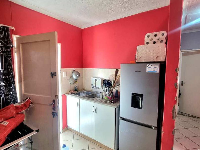 KHOMASDAL 2 BEDROOM TOWNHOUSE FOR SALE - Photo 7