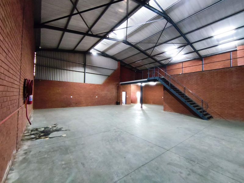 352m2 Warehouse To Let in Ormonde - Photo 7