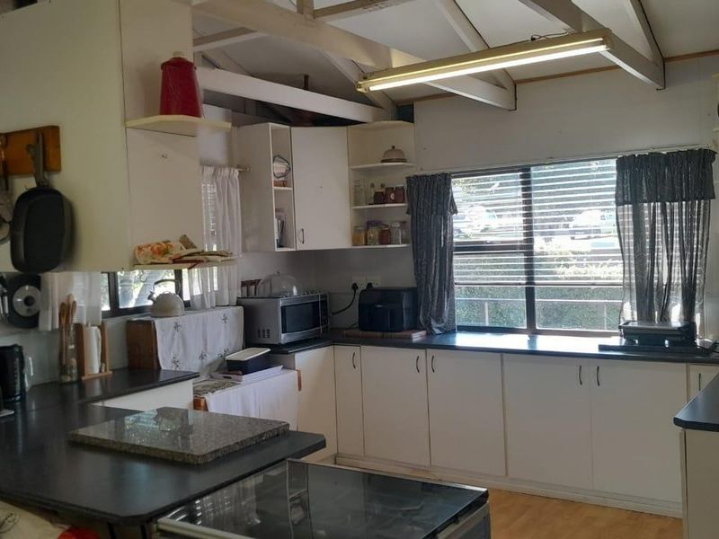 Spacious 3-bedroom house - Photo 9