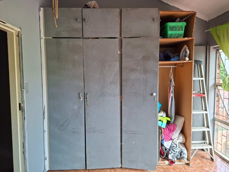 Duplex For Sale - Photo 7