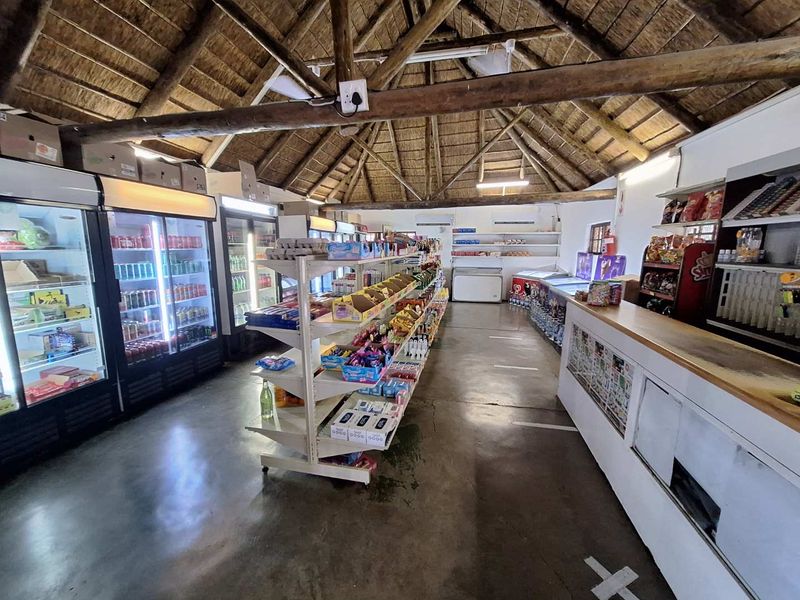 Embrace Peace & Convenience in Idyllic Leeupoort Stand - Photo 8