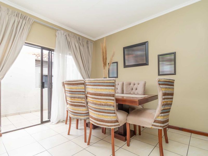 Modern Comfort Meets Secure Lifestyle Living - Photo 5