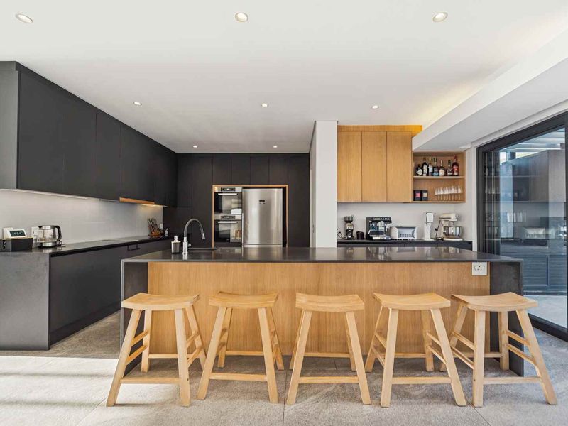 Premium Corner Position | Luxury Family Home - Photo 10