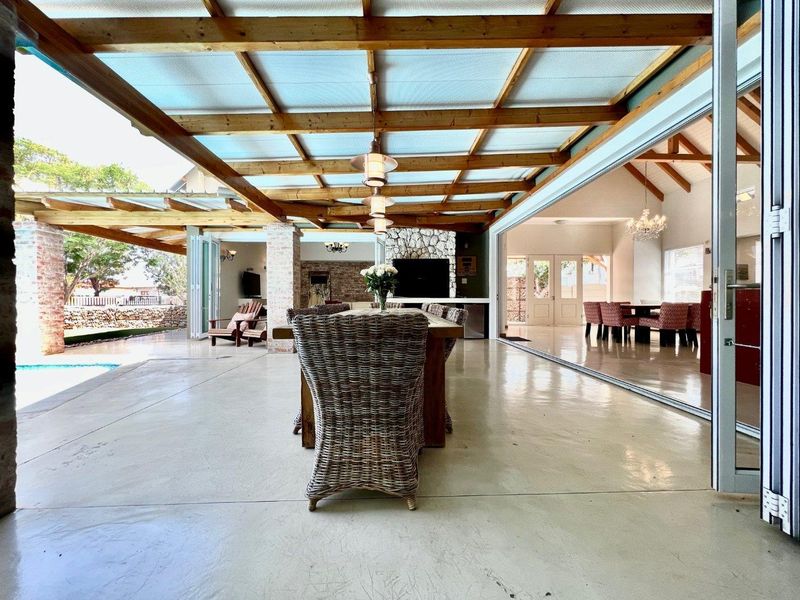 5 Bedroom House for Sale in Lugwigsdorf - Photo 5