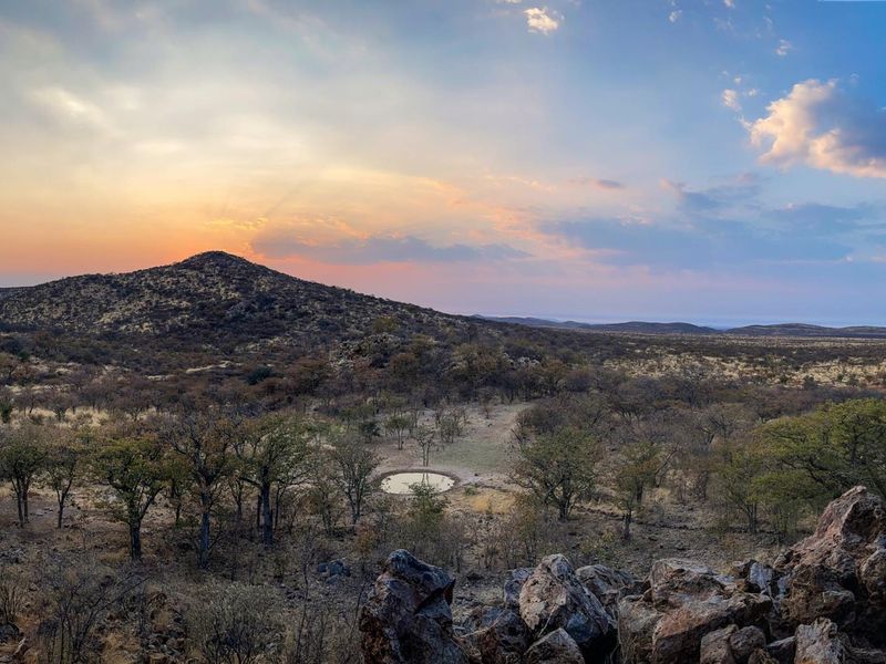 Luxury 6000ha Game Lodge & Stylish Campsite – Prime Tourism Investment! - Photo 3