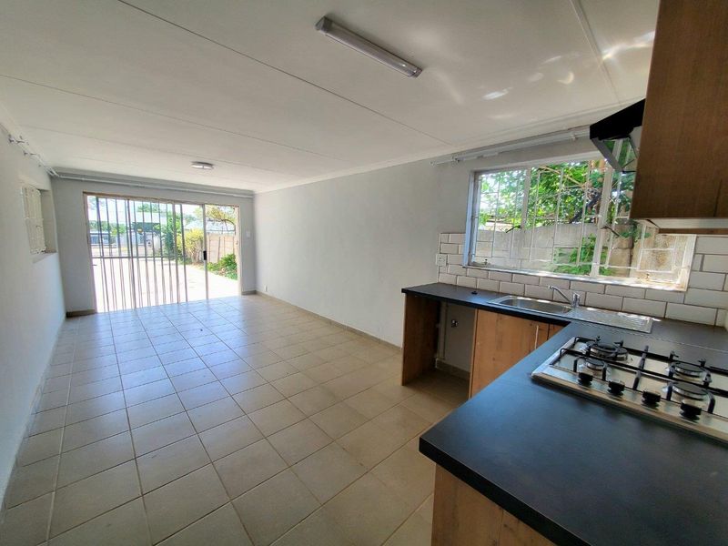2 Bedroom ground-floor unit in Northmead! - Photo 3