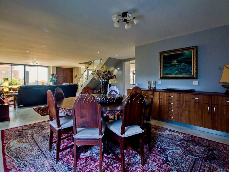Vineta, Swakopmund: 2 Houses and a flat for sale - Photo 10