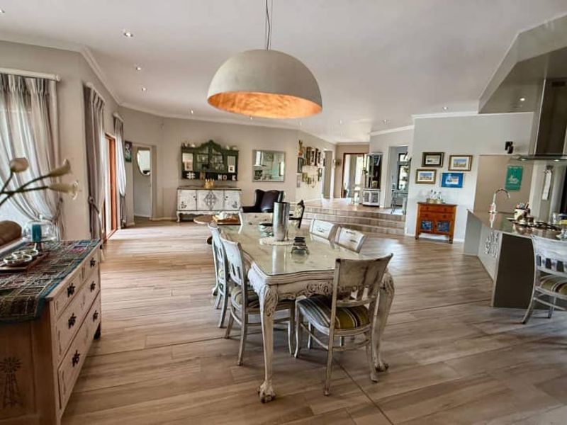 4 Bedroom House For Sale in Finkenstein - Photo 3