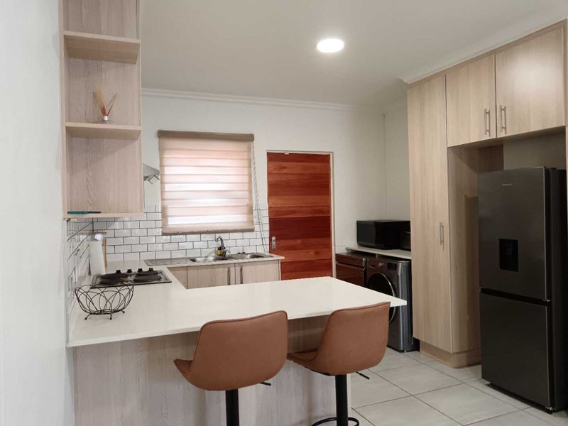 Modern 3 bedroom townhouse for sale in Amandasig - Photo 3