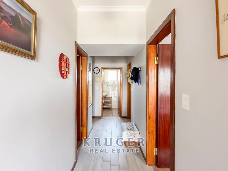 Still trying to make space in a home that feels too small? - Photo 2