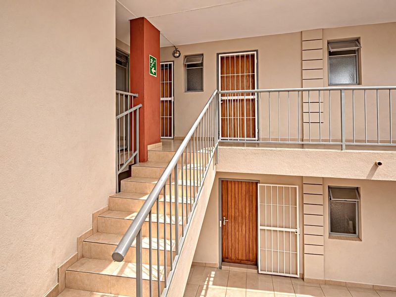 Jabulani Heights - Photo 2