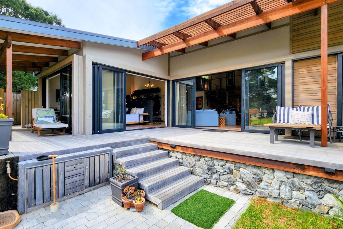 Serene, Safe and Tranquil Lagoon Living in an Exclusive Eco Estate - Photo 3