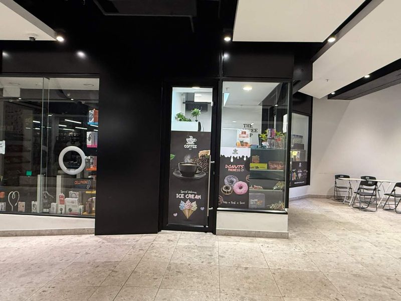 36m2 retail unit to let in newly refurbished The Mutual - Photo 7