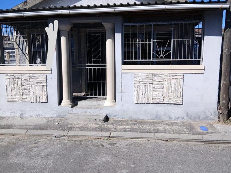 Charming Entry-Level Home in Khayelitsha – Ideal for First-Time Buyers - Photo 2
