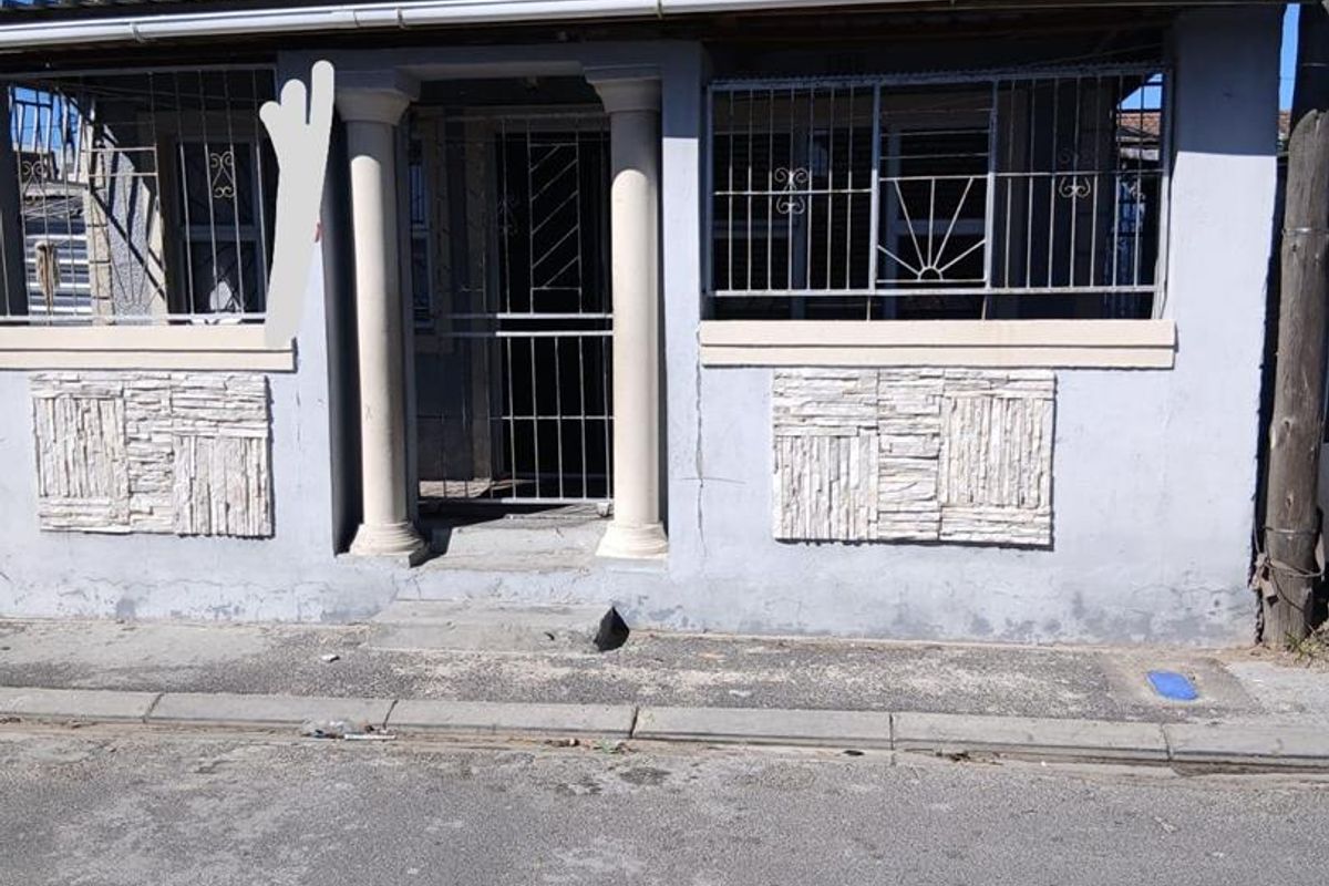 Charming Entry-Level Home in Khayelitsha – Ideal for First-Time Buyers - Photo 2