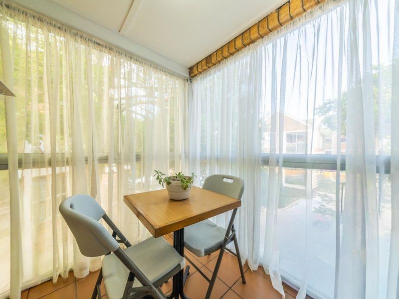 Ideal Student Living in Stellenbosch's La Colline. - Photo 9