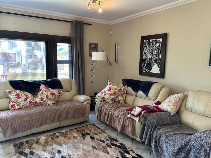 For Sale: Modern Double-Story Townhouse at Dolphin Beach, Namibia - Photo 6