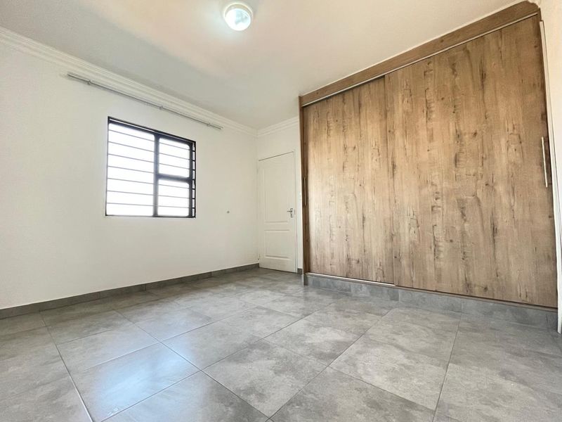 A lovely 2 bedroom 1 bath apartment to rent at Moagi estate Vosloorus Ext 24. - Photo 6