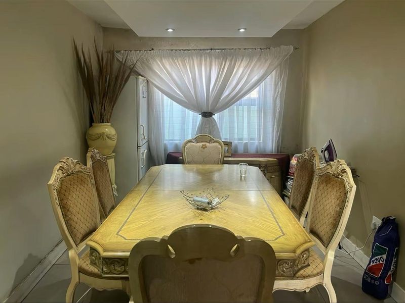 🏡 3-Bedroom Home for Sale | R850 000 | Buhle Park, Germiston - Photo 8