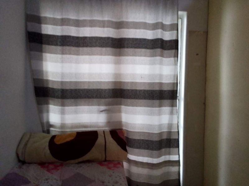 An investor's dream - bachelor apartment in South Beach for sale! - Photo 9