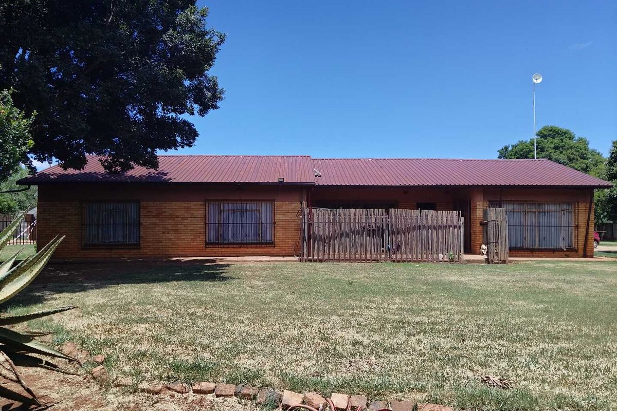 SMALL HOLDING FOR SALE IN ELLOFF - Photo 2