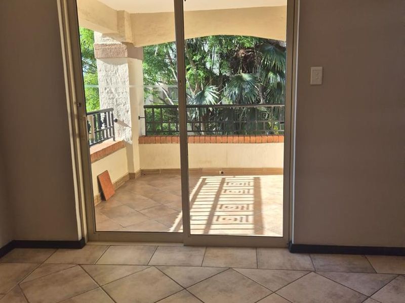 2 Bedrooms 2 Bathrooms and 2 Garages - Photo 4