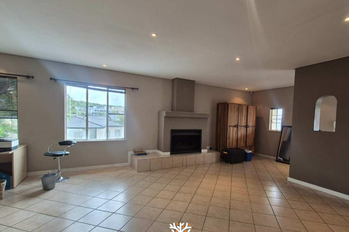 Family Home For Sale | Ludwigdorf | N$5 700 000 - Photo 2