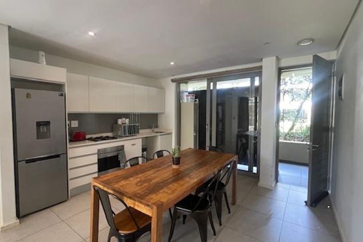 Luxury Coastal Living in the Heart of Umdloti - Photo 3