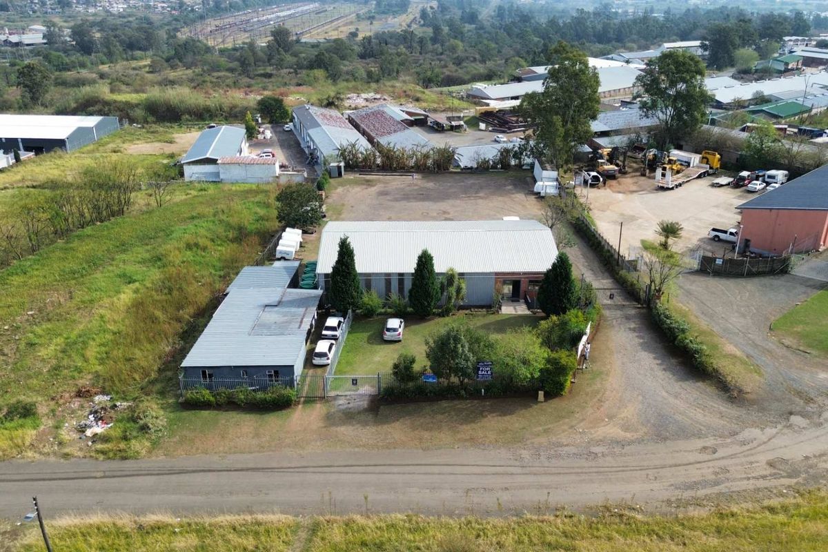 Industrial Workshop for Sale in Wolseley Road, Pietermaritzburg - Photo 2