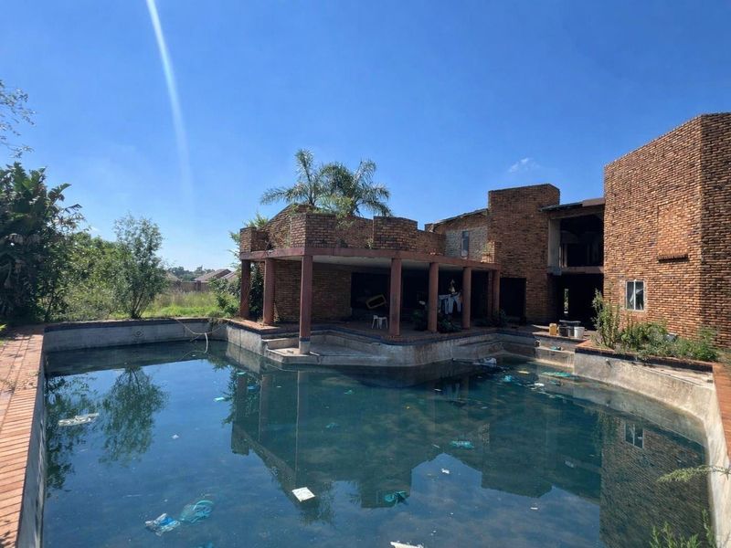 Prime Redevelopment Opportunity in Brentwood, Kempton Park - Photo 3