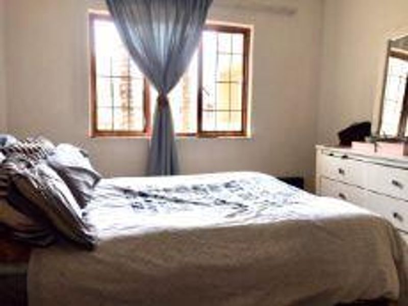 1 bedroom Apartment in MORNINGSIDE - Photo 7