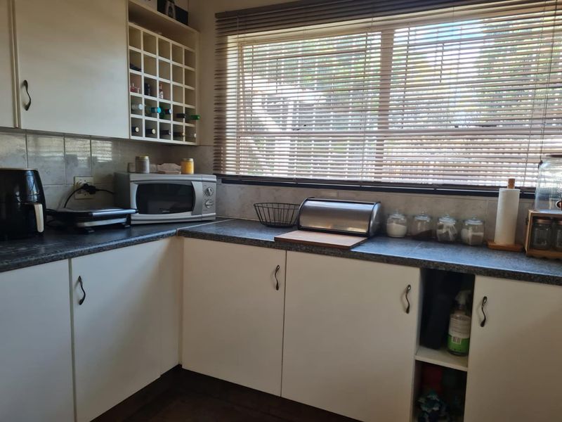 Single Storey Conventional - Photo 9