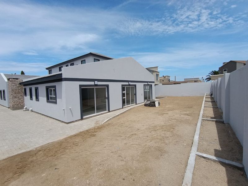 **Brand New Home for Sale in Waterfront, Swakopmund, Namibia 🏡** - Photo 7