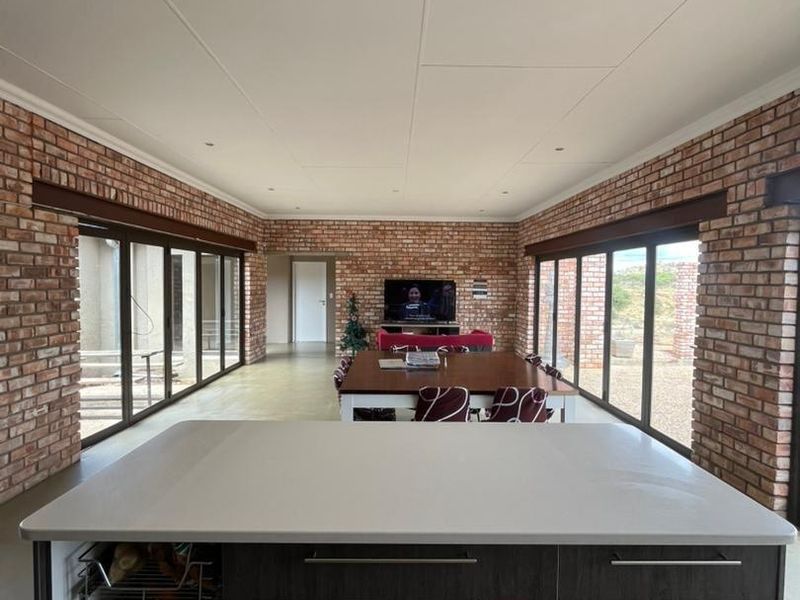 Priced to go - Photo 10