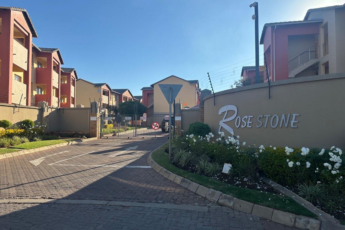 Where do you find a 92m2 apartment for this price? - Photo 2