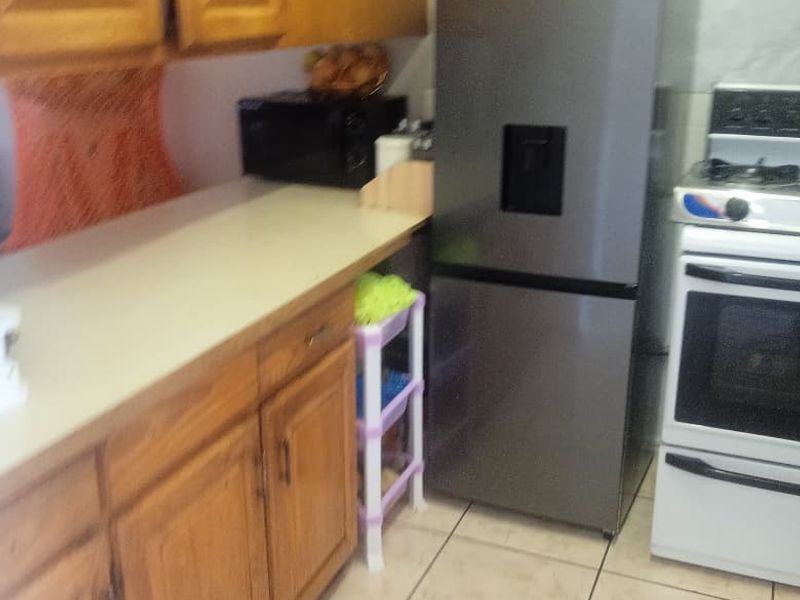 Secure 2 Bedroom Apartment for Sale in Florida - Photo 7