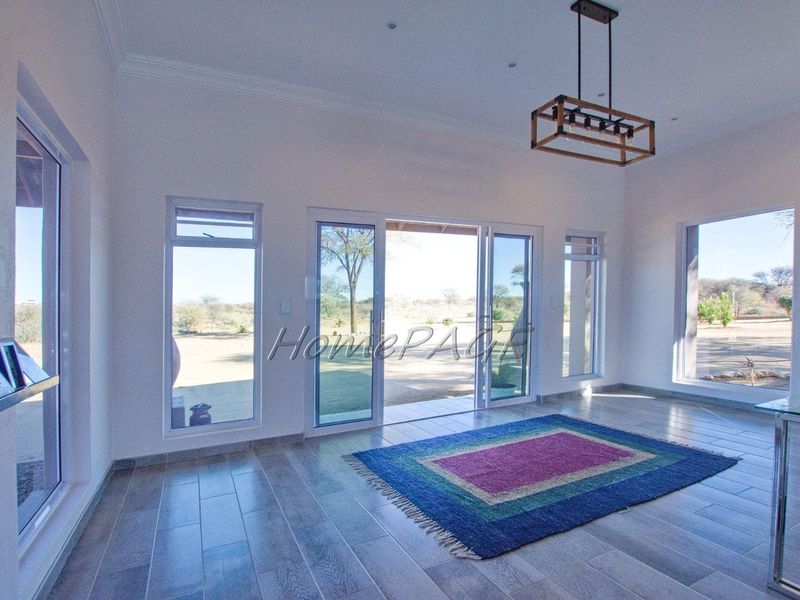 Omaruru Wildlife Estate, Omaruru:  Plot with ENORMOUS, LUXURIOUS 6 Bedr Home is for sale - Photo 9