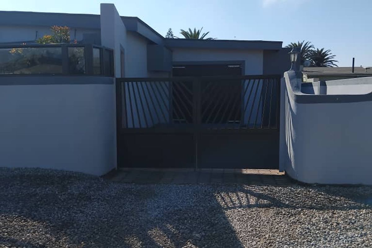Beautiful house for sale - North dune, Henties Bay - Photo 4