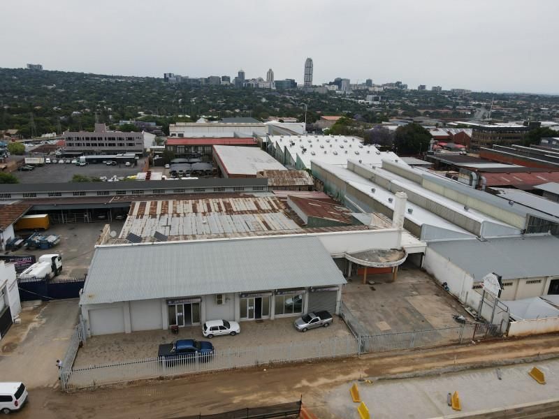 PRIME LOCATION COMMERCIAL IN SANDTON WYNBERG - Photo 6