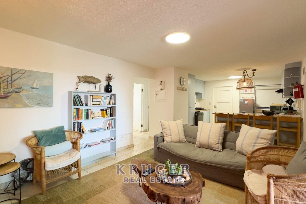 FOR SALE | Swakopmund – Central Apartment Living – AIR BNB READY - Photo 3