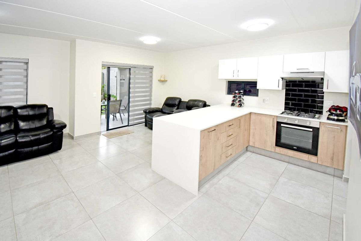 Pet-friendly Estate Living - Your dream home in Springwood! - Photo 4