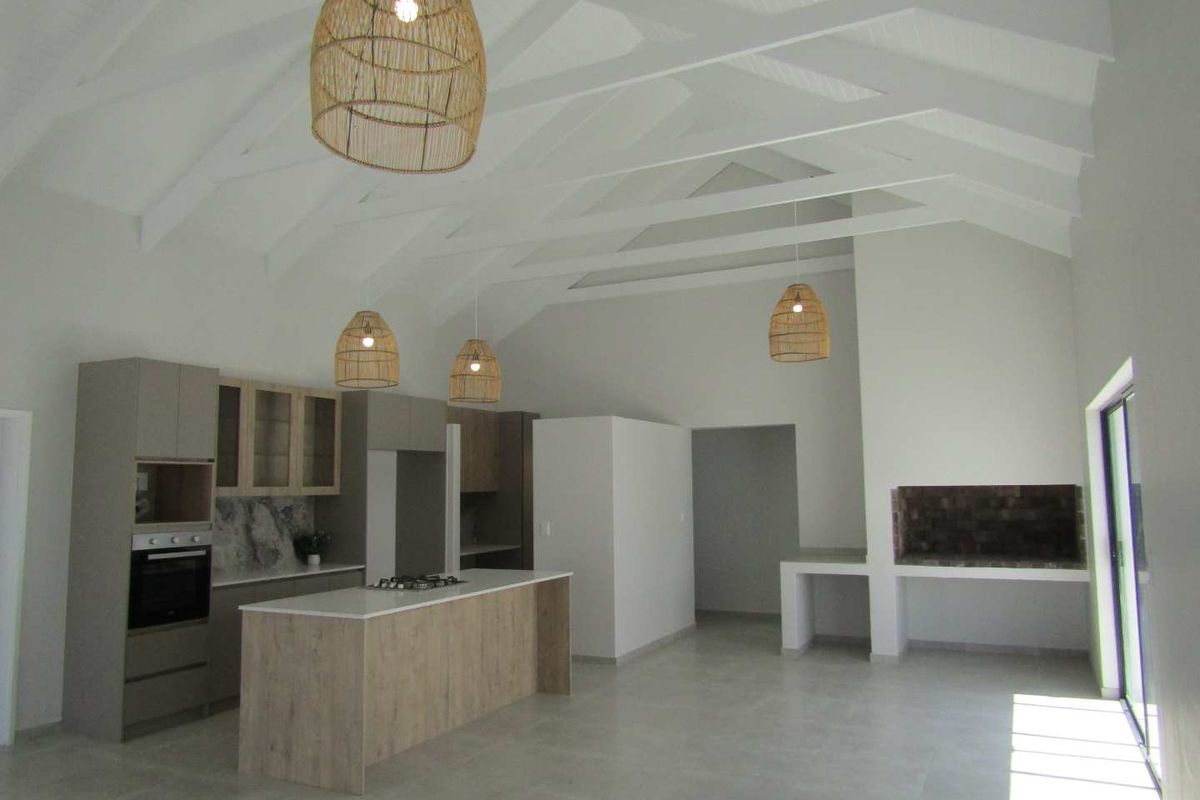 Newly Build, Modern Finishes with Coastal Living - Photo 2