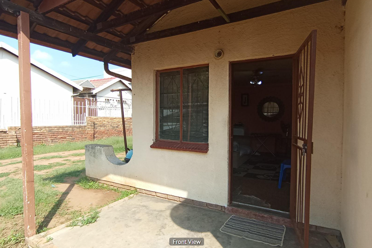 3 bedrooms house for sale in Soshanguve K - Photo 2