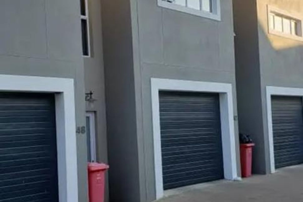 FOR SALE LE MONT COMPLEX IN AVIS - Photo 2